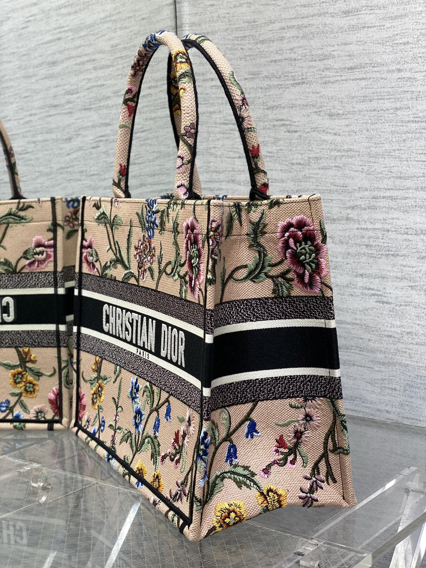 迪D家 Book Tote 刺繡字母粉花 中號36.5cm