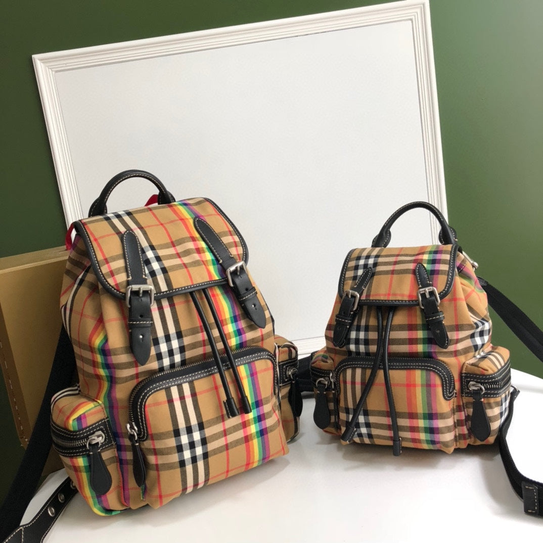 巴B家-The Rucksack 彩虹款深色军旅背包 中號