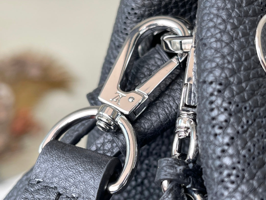 M59200 路L家-Bella Tote 手袋 黑色