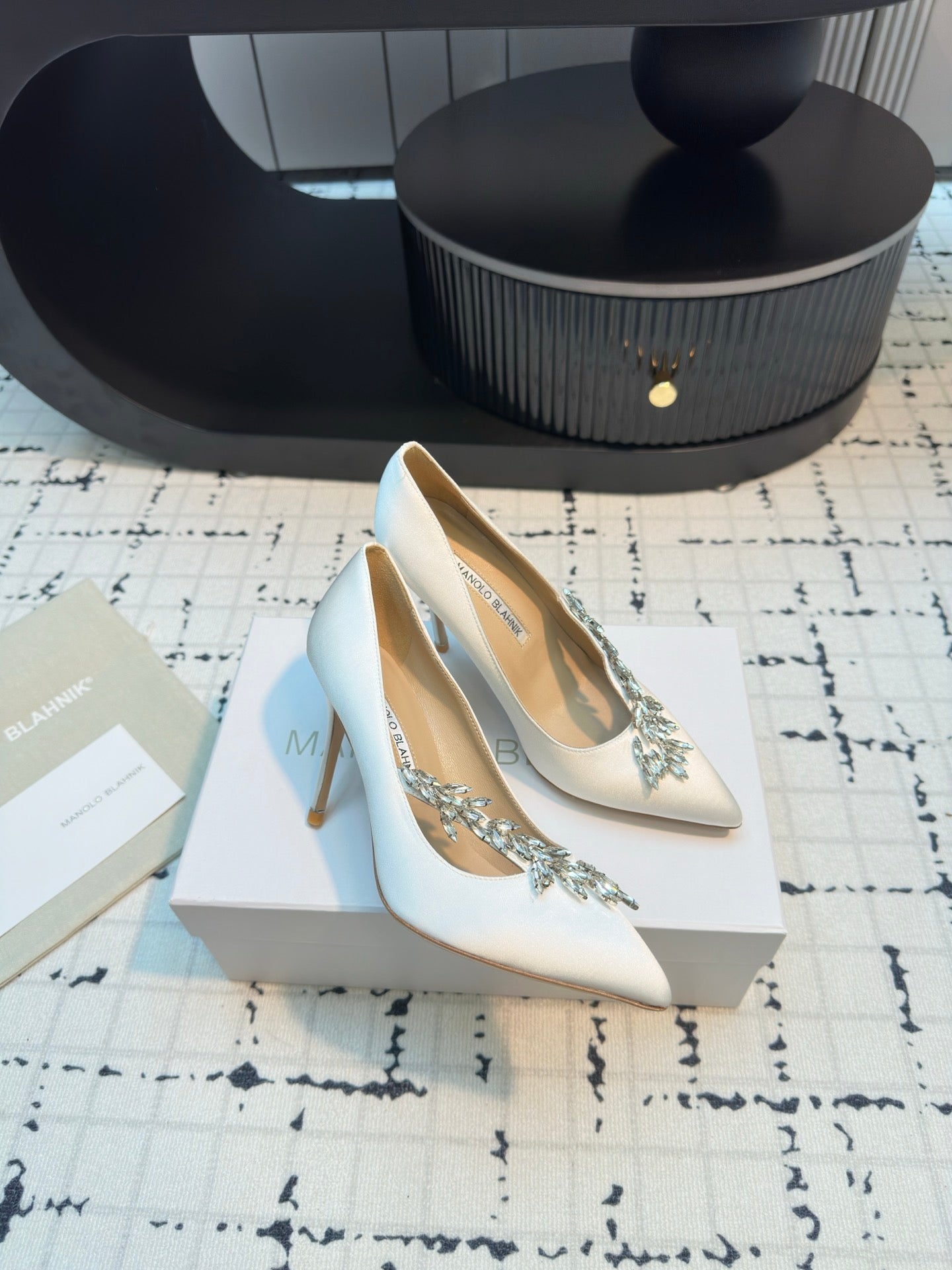 Manolo Blahnik-2024 高跟鞋 白色