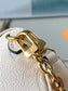 M82210 路L家-Wallet on Chain Ivy 奶油色
