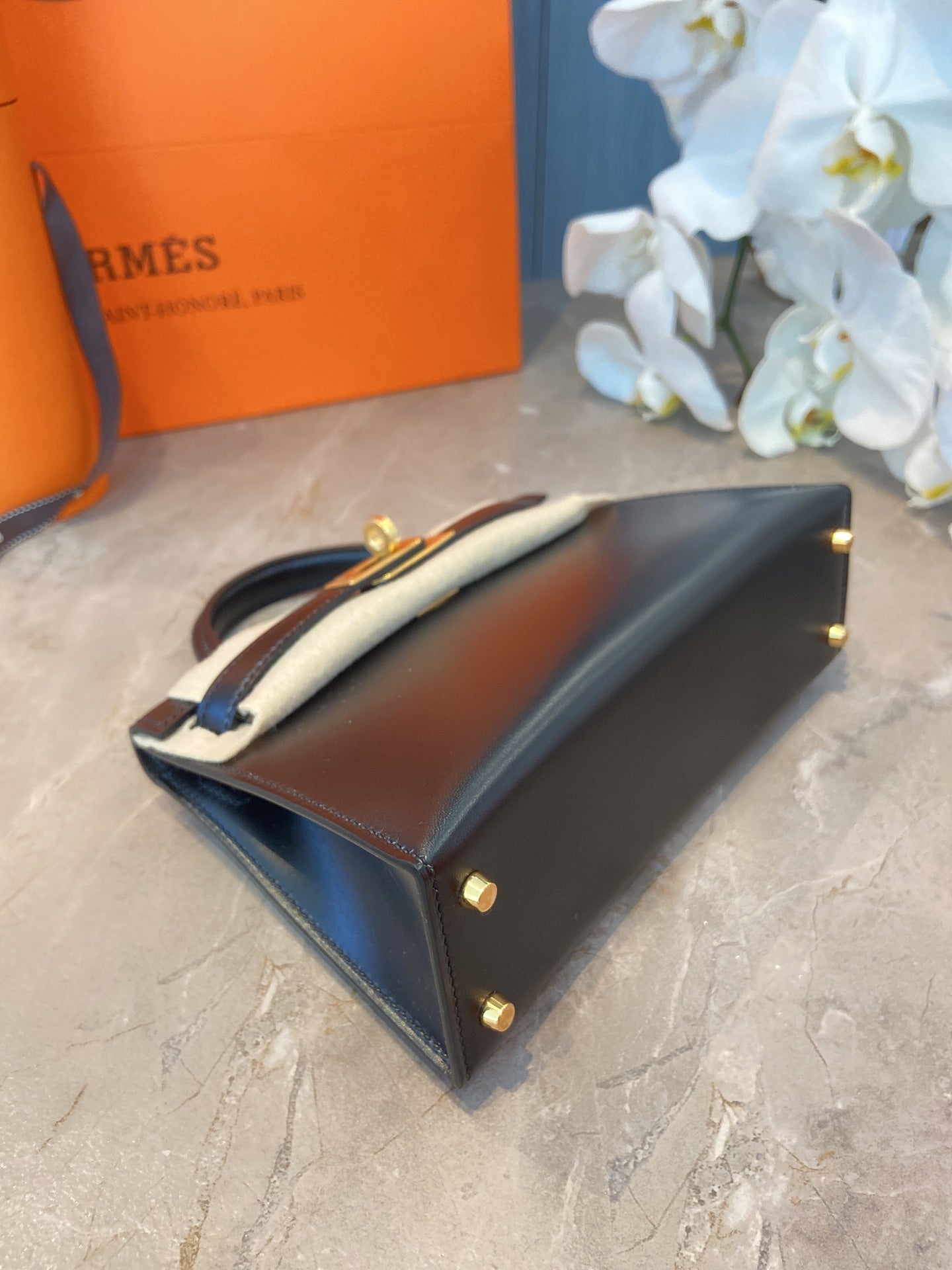 小愛款-Kelly mini 19 Box 黑色 金扣