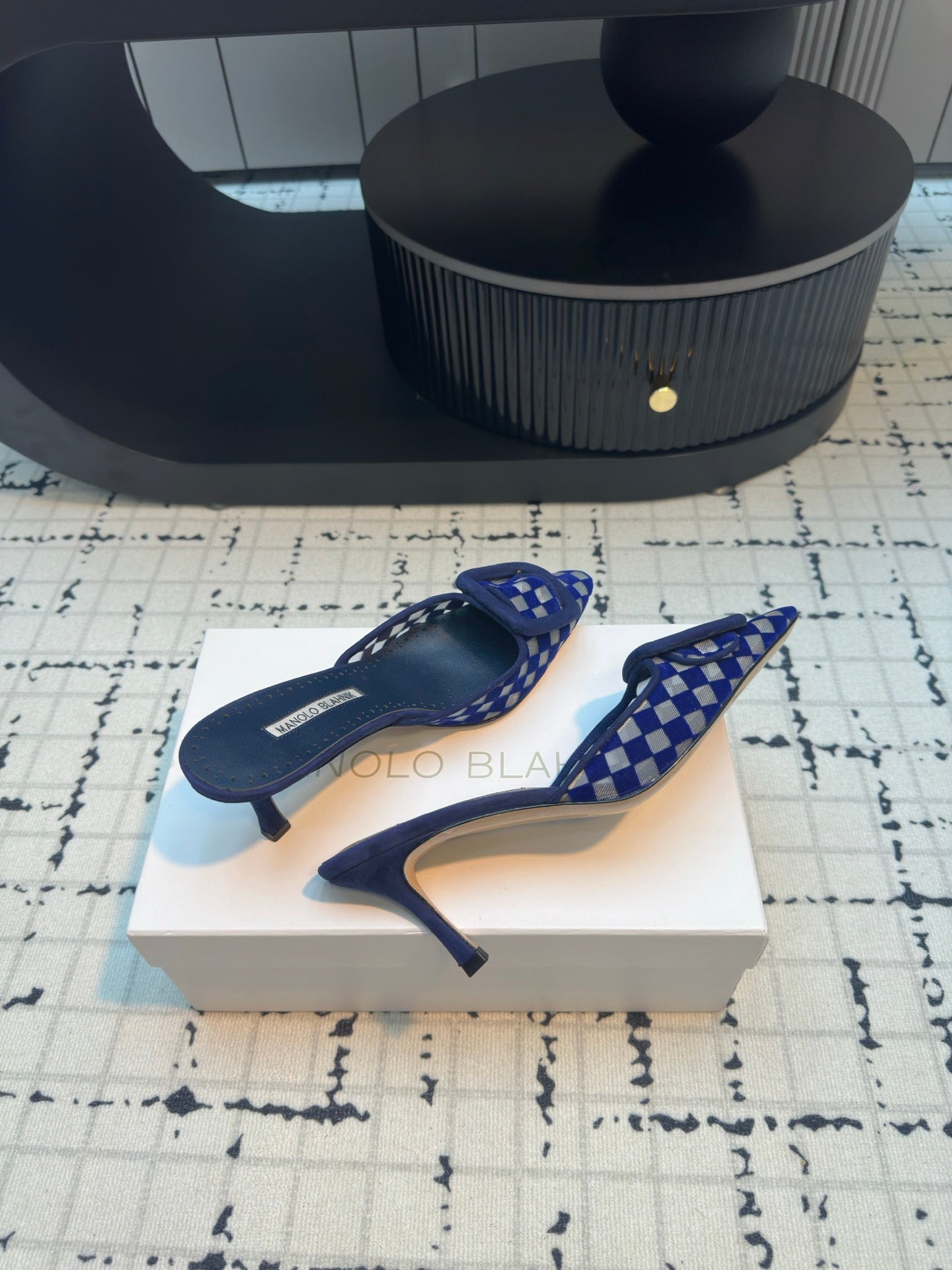 Manolo Blahnik-2024 格狀高跟拖鞋 藍色