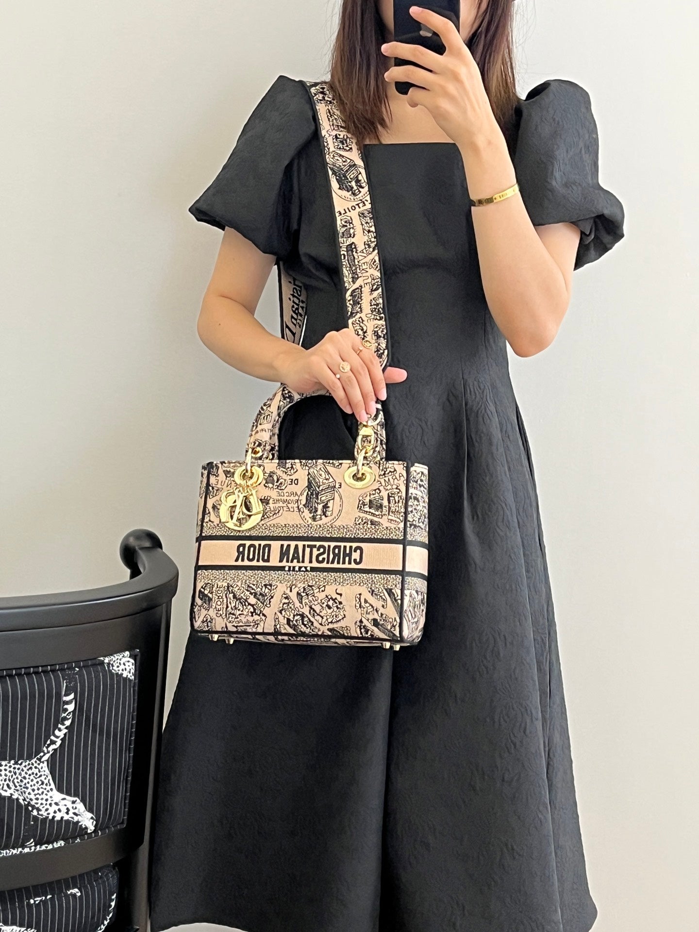 迪D家-Lady 巴黎地圖刺繡系列 杏色 24CM