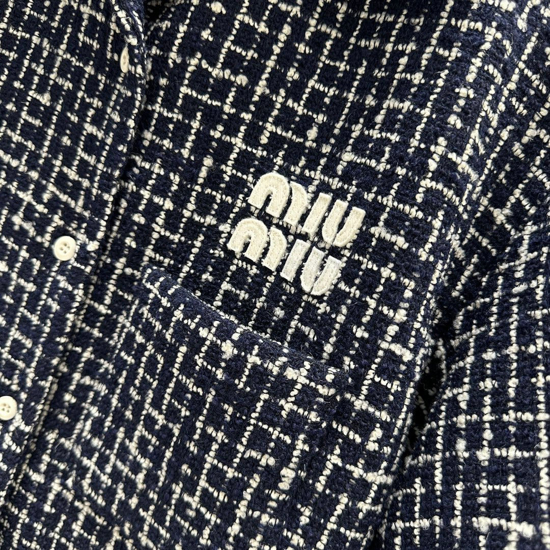 穆M家-2404 24早春專櫃新品藍白細格粗花呢套裝