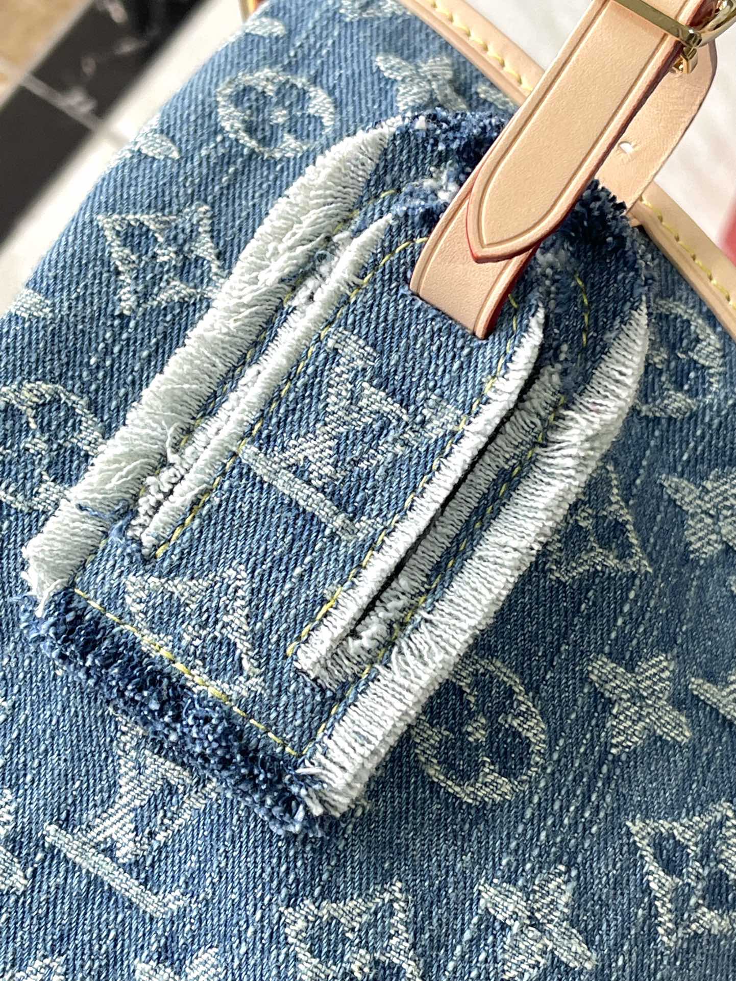 M46855 路L家-Carryall MM手袋 斜背包/肩背包 牛仔丹寧