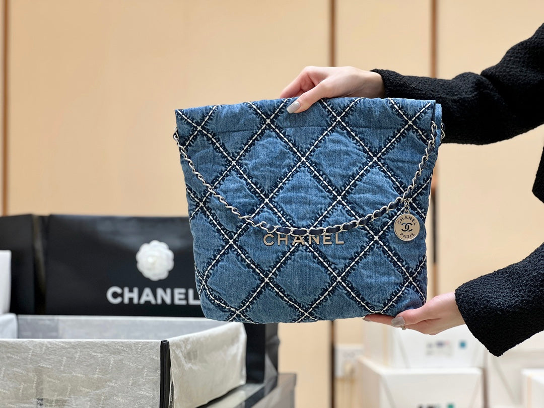 小香家-春夏新款 Chanel 22號手袋 菱格紋縫線牛仔布