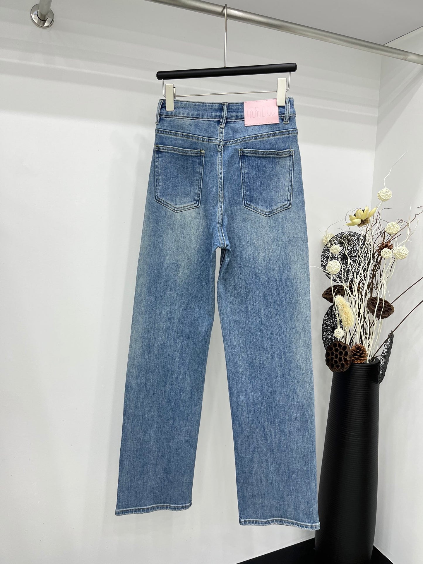 穆M家-2404  重工燙鑽手工牛仔褲