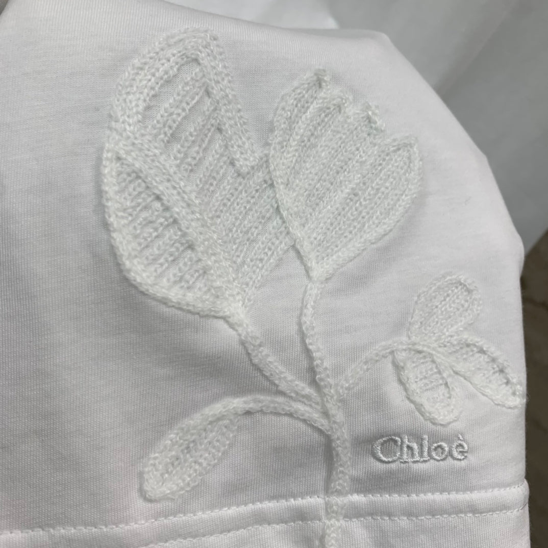克羅C-2403 24SS春夏新款花朵刺繡短袖TEE 白色