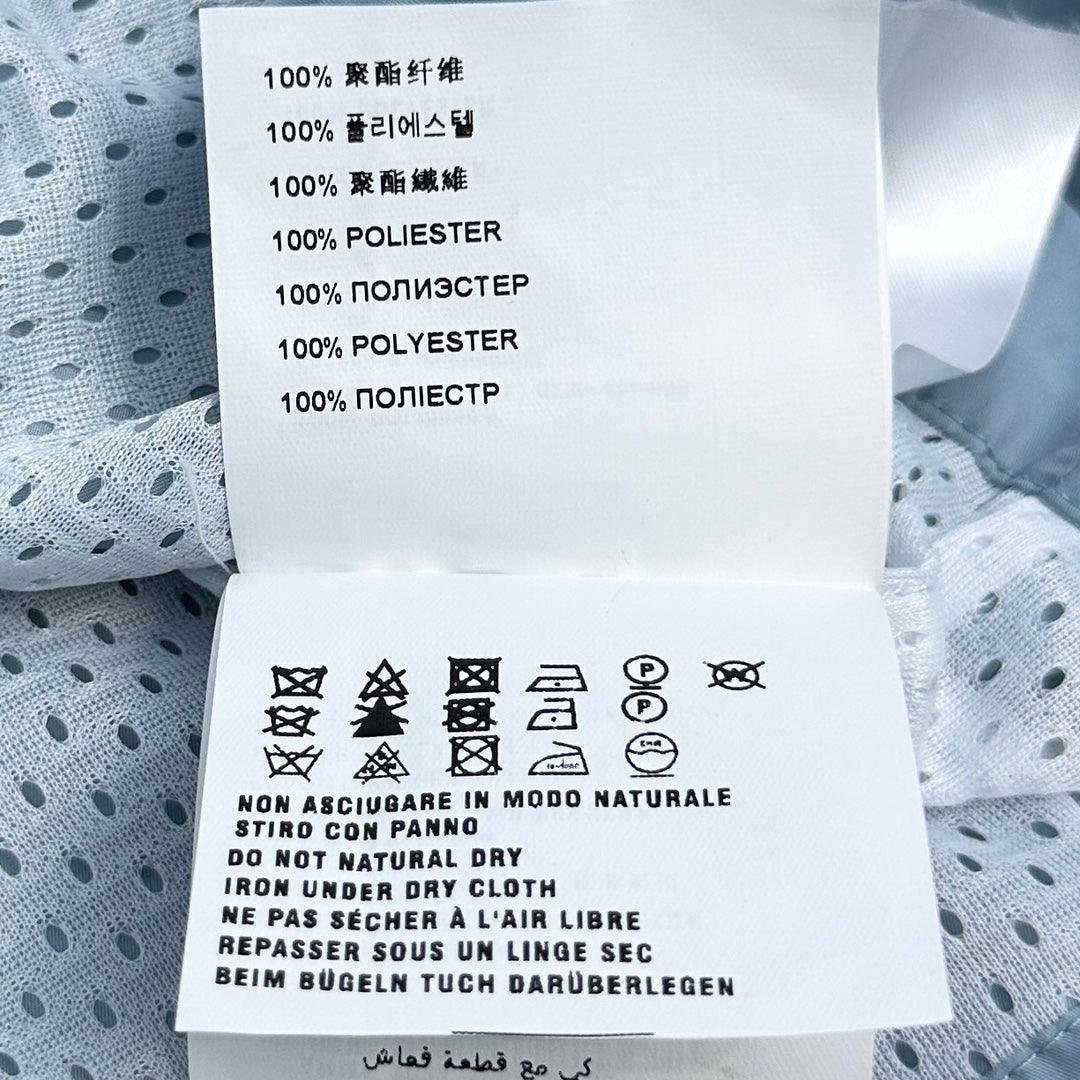 穆M家-2404 24春夏新款系列Miu字母印花翻領連身裙