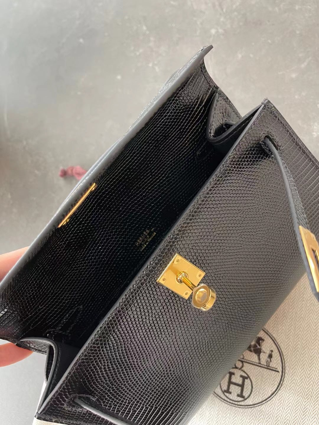 小愛款-Kelly Mini 1代 蜥蜴皮 黑色 金扣