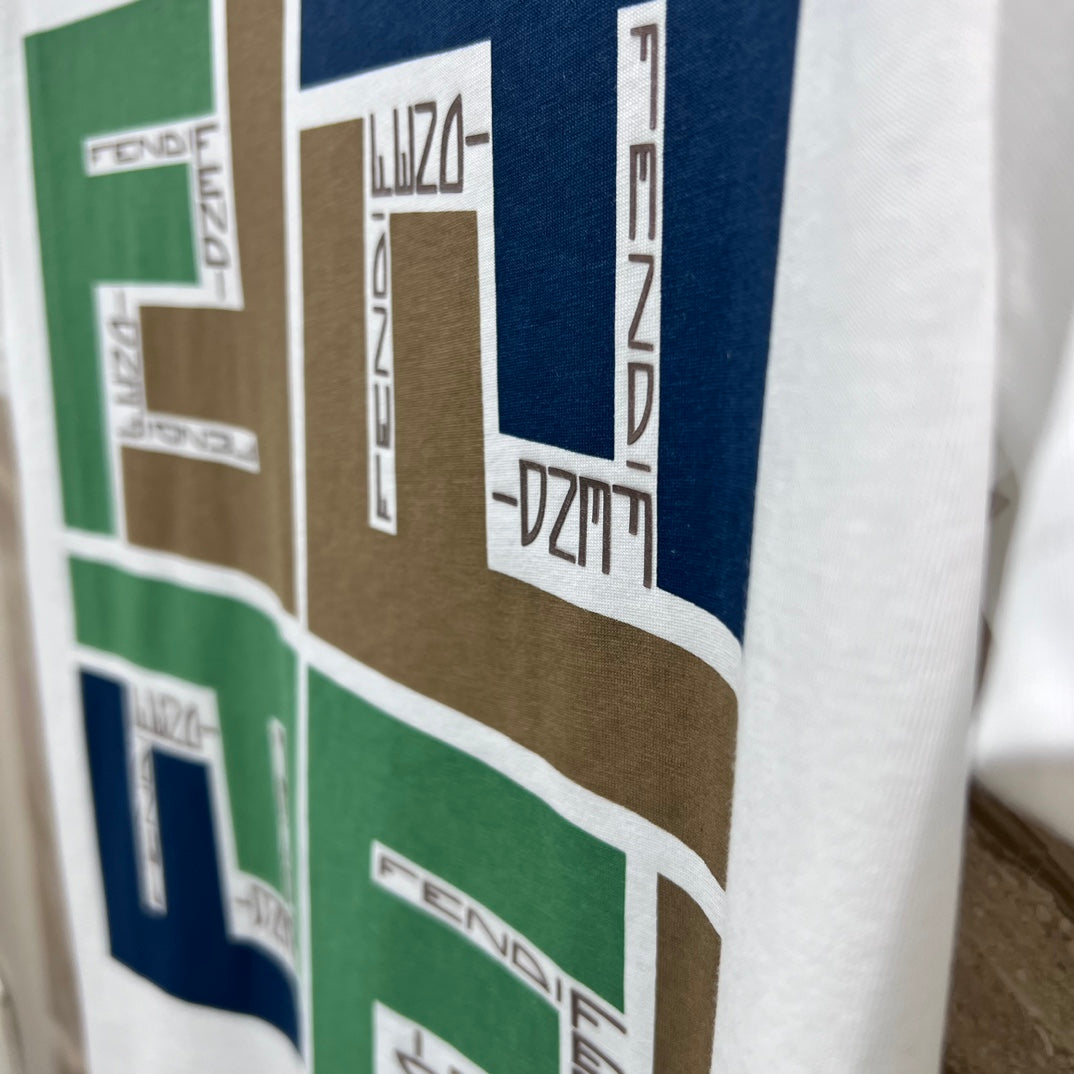 芬F家-2403 24SS春夏新款 logo字母印花短袖TEE 綠色