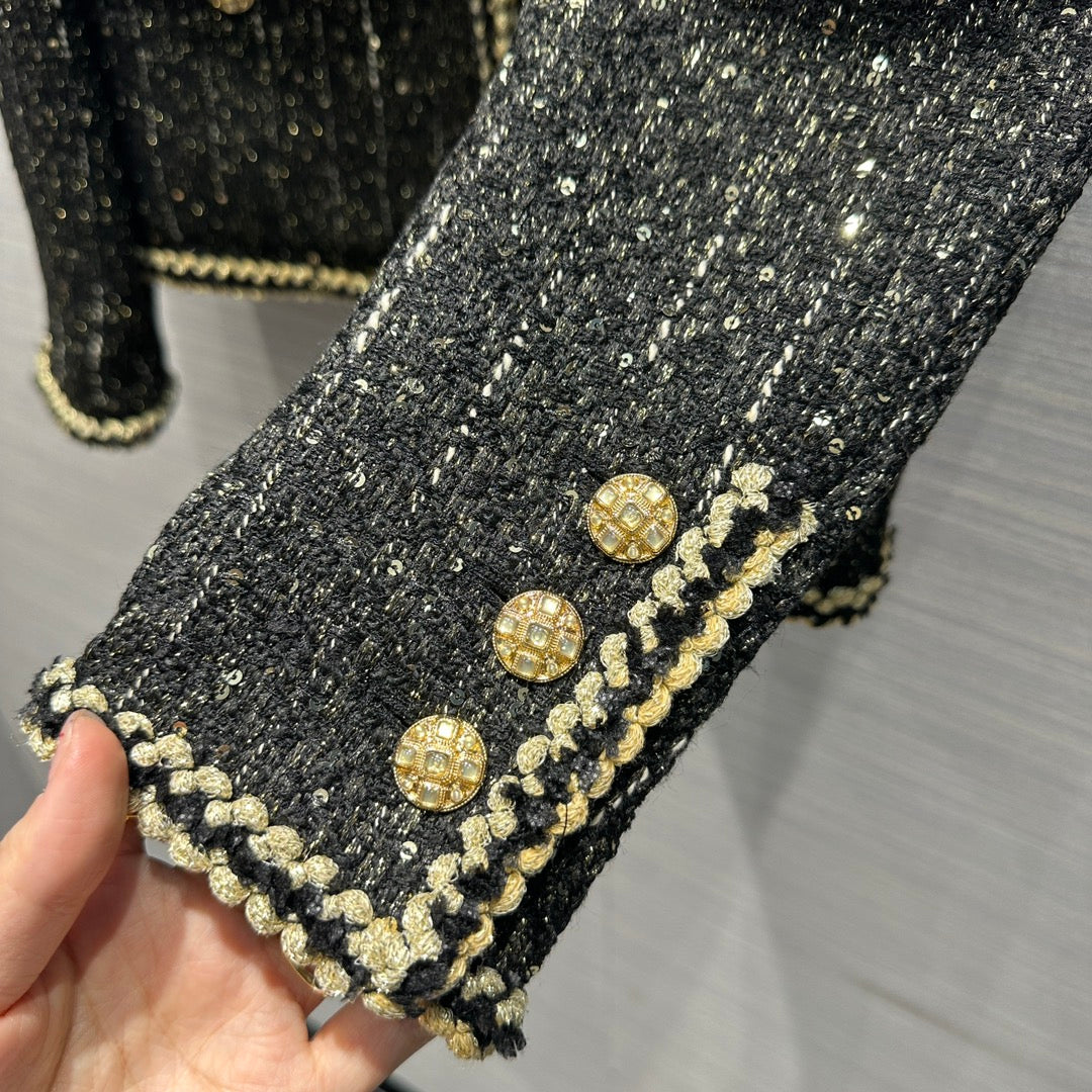 小香家-2403 滿天星重工金屬感雙色手工編織帶黑金外套
