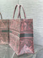 迪D家-Book Tote 2023春夏系列 動物園茹伊灰粉 大號