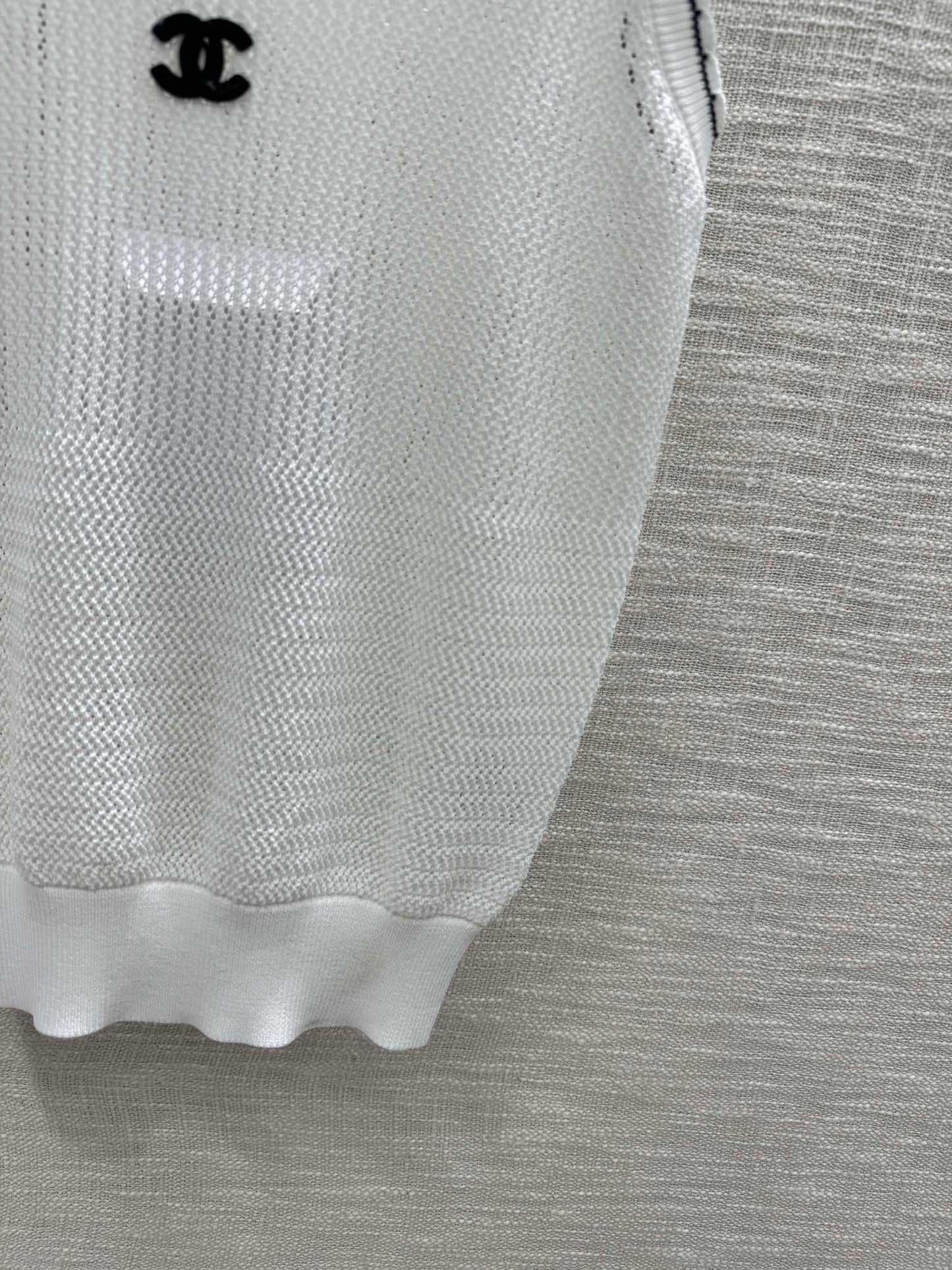 小香家-2403 鏤空針織背心 白色