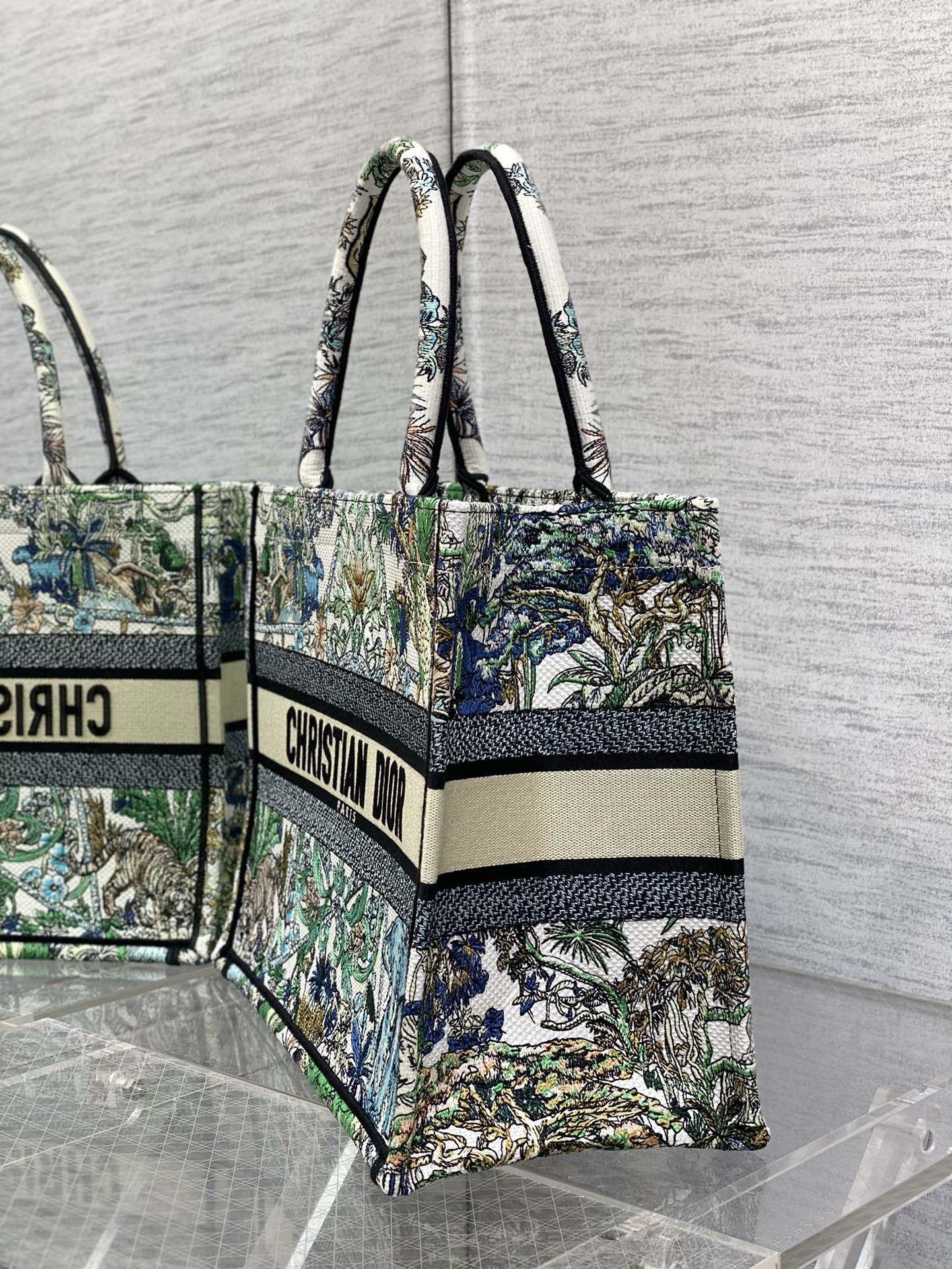 迪D家-Book Tote 2023春夏系列 浪漫花刺繡 中號