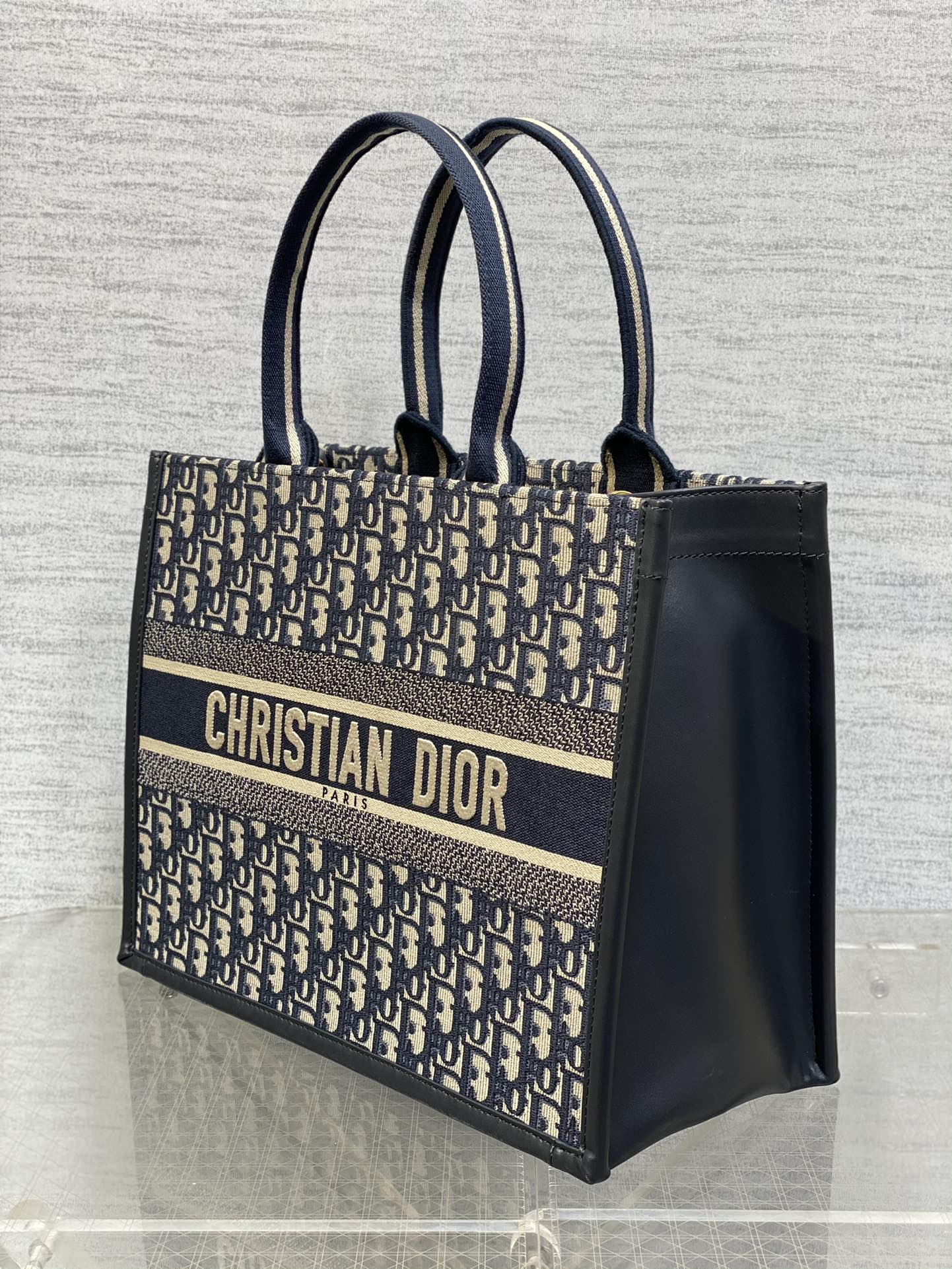 迪D家-秋冬新款 Tote 老藍花 中號