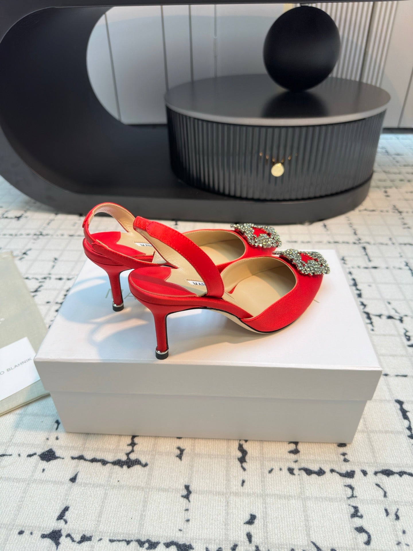 Manolo Blahnik-2024 高跟涼鞋 紅色
