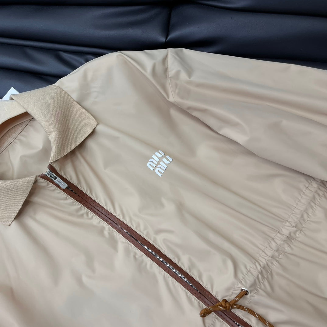 穆M家-2404 24新品上架薄款尼龍拉鍊連身裙 卡其色