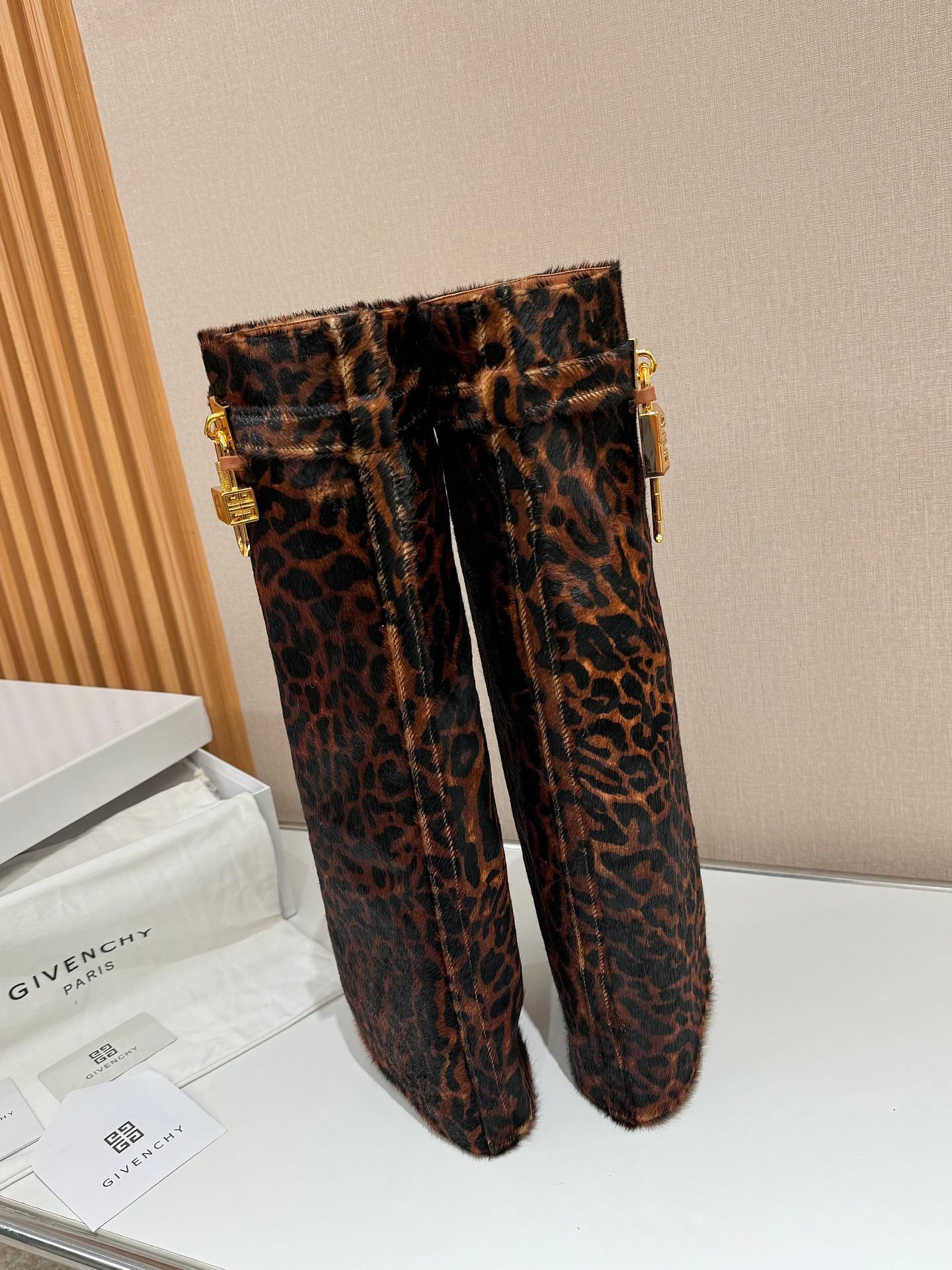 紀梵G-2024豹紋長靴 高跟鞋 咖啡色