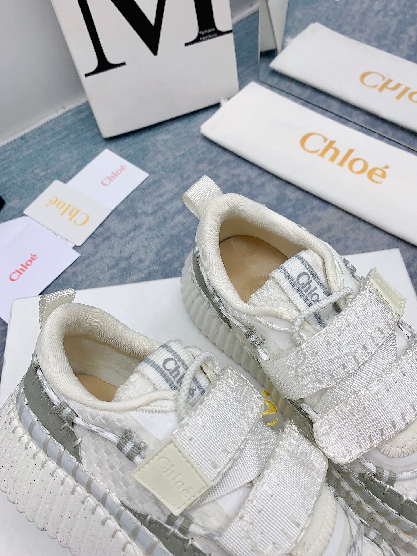 克羅C-Nama sneaker彩虹系列 魔鬼氈運動鞋 白色