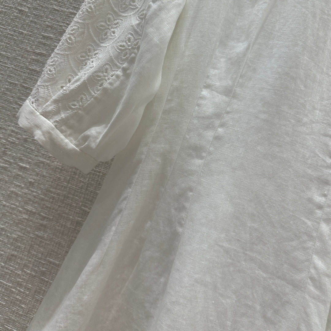 克羅C-2403 24早春新品英式溶花刺繡連身裙
