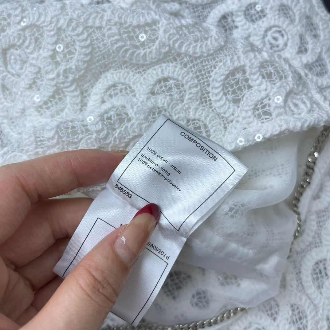 小香家-2403 24新品上架重工珠片繡花短款套裝 白色