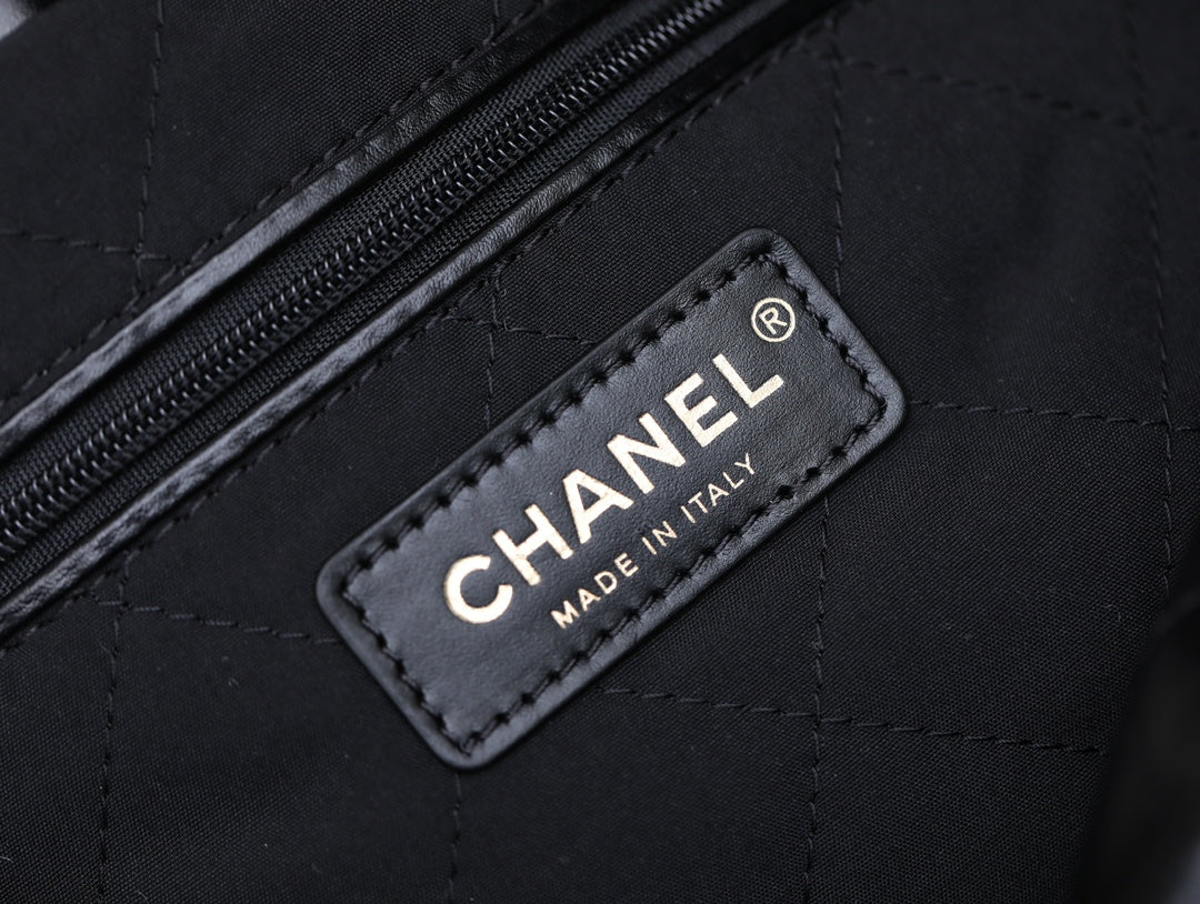 小香家-Chanel 22號手袋 橫版 黑金色