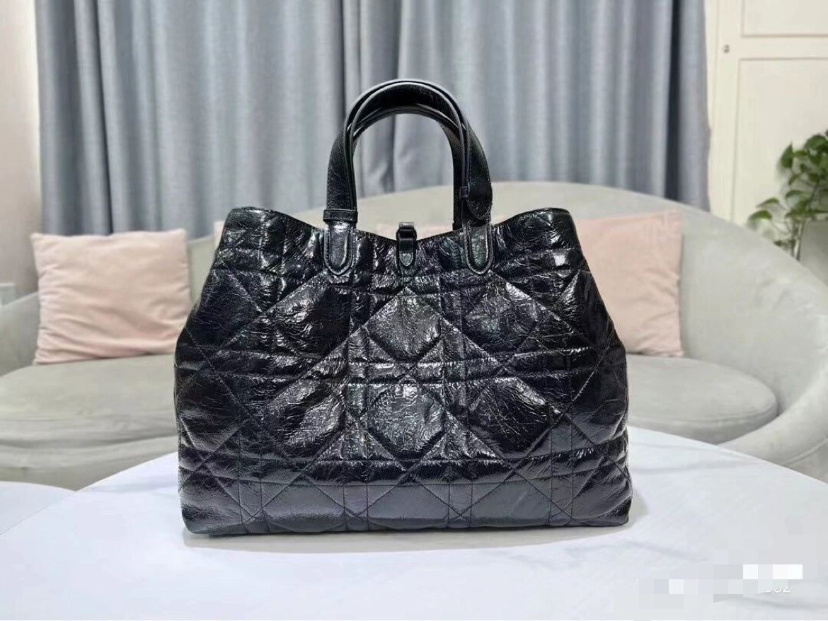 迪D家-Dior D-Joy 藤格裂紋中號 油蠟黑