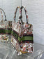 迪D家-2024春夏系列 Book Tote 太陽刺繡 白綠色 中號