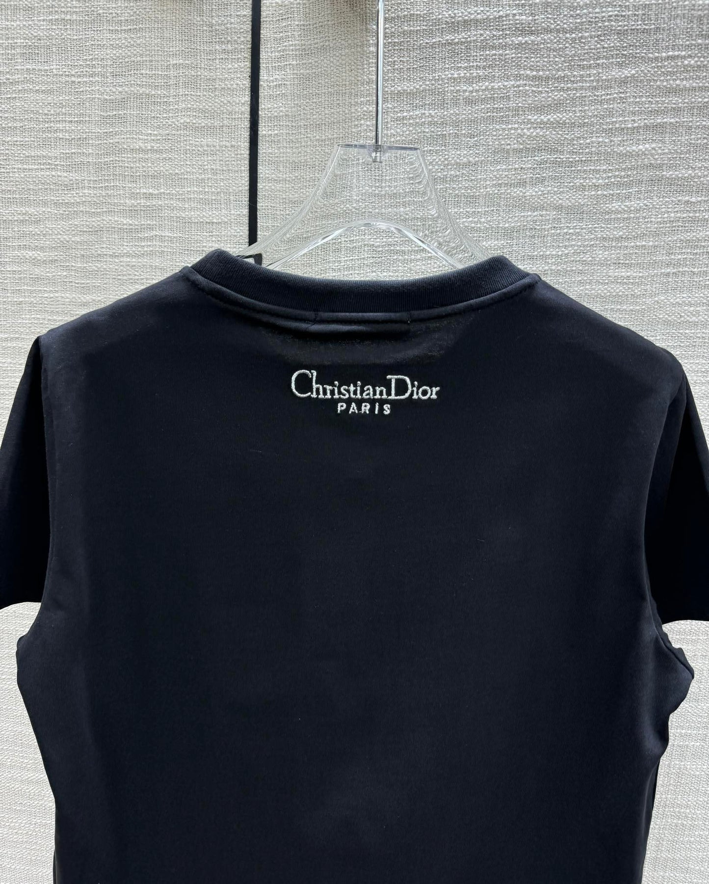 迪D家-2403 24早春最新撞色刺繡高訂百搭TEE 黑色