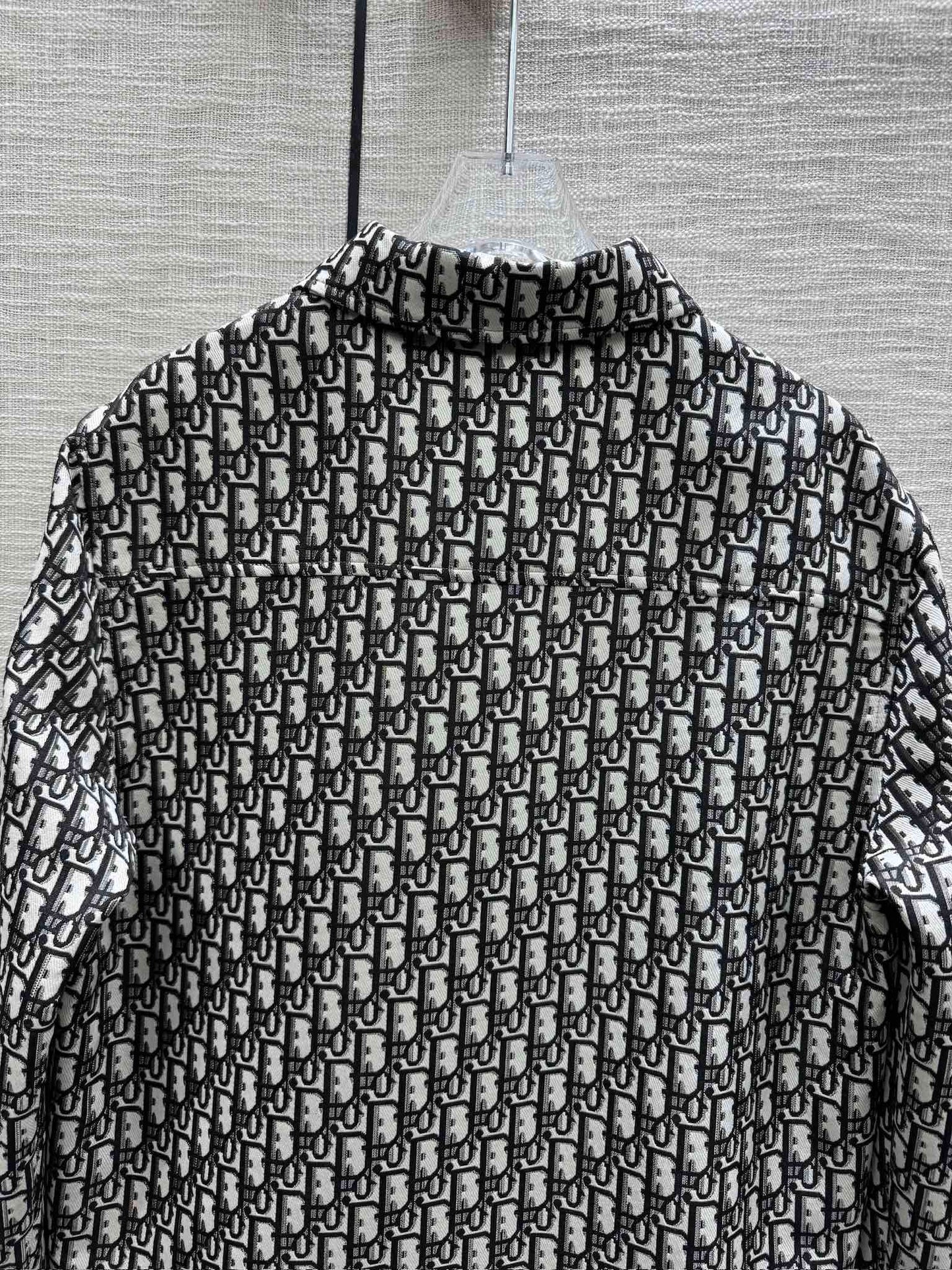 迪D家-2403 經典老花logo夾克外套 黑白