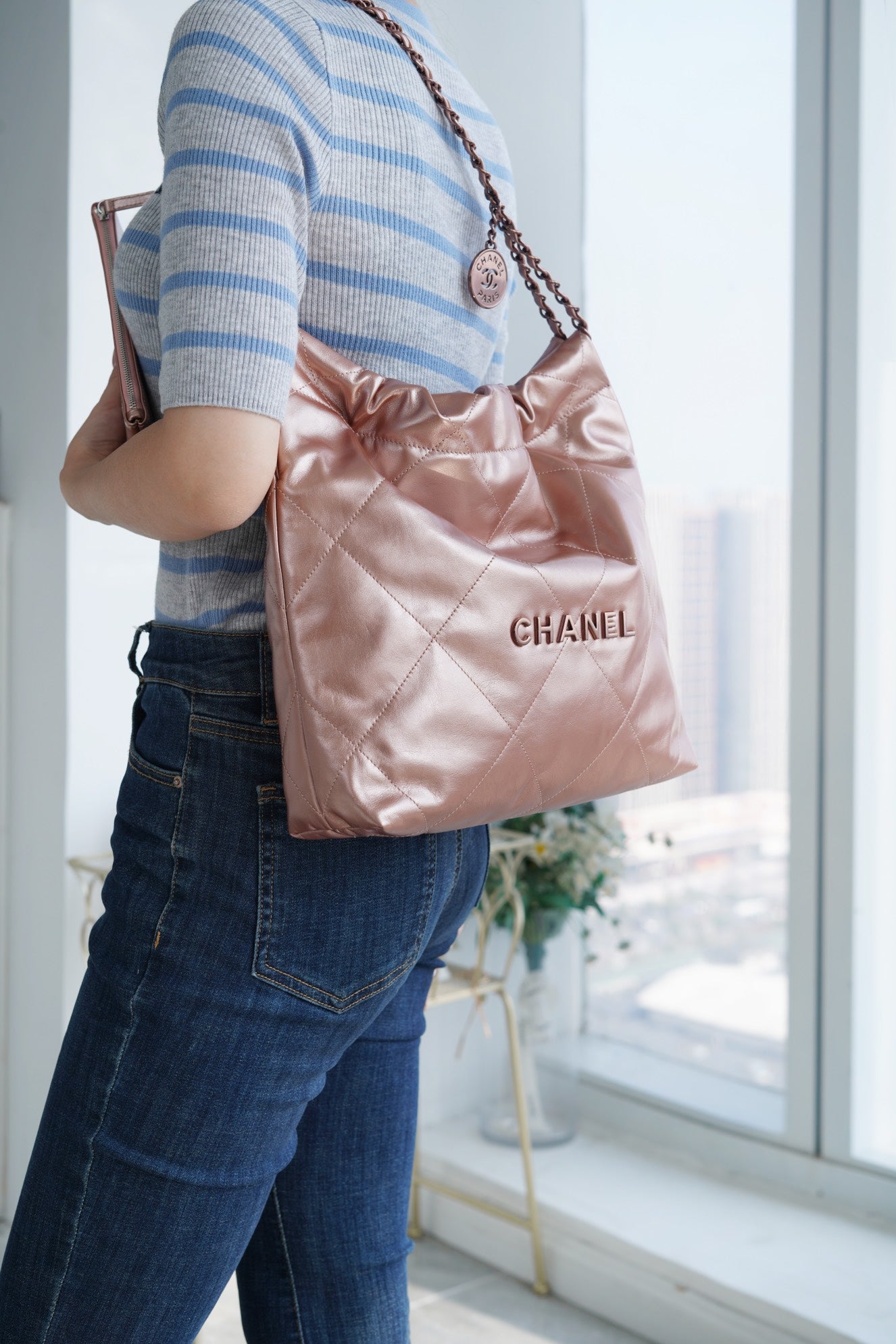 小香家-Chanel 22號手袋 玫瑰金背帶 雙鍊條