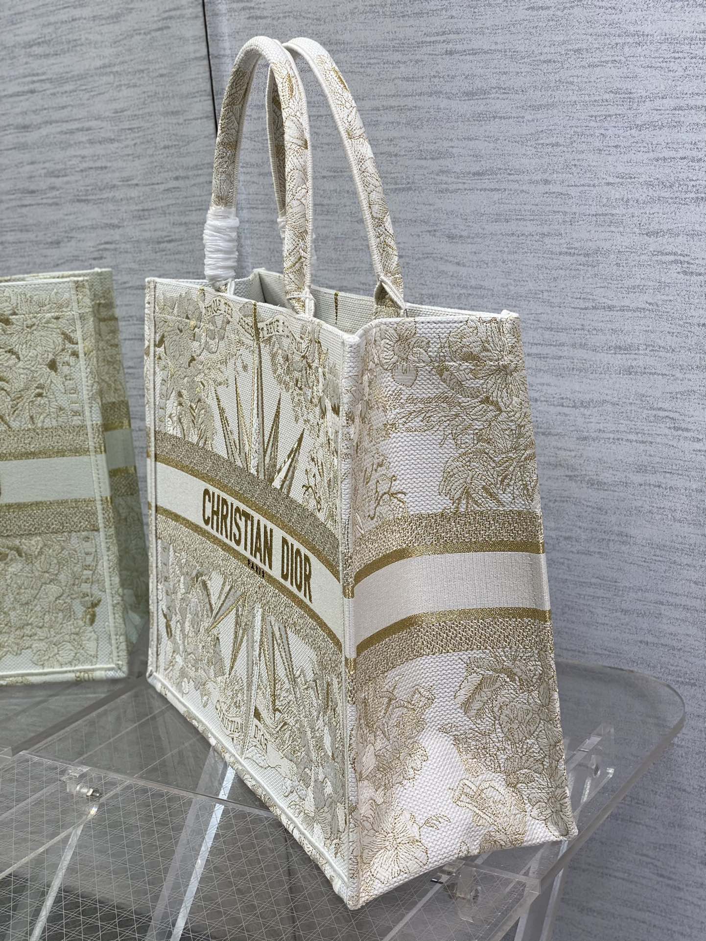 迪D家-BookTote 刺繡手袋 八芒星金絲線系列 42x18x35cm