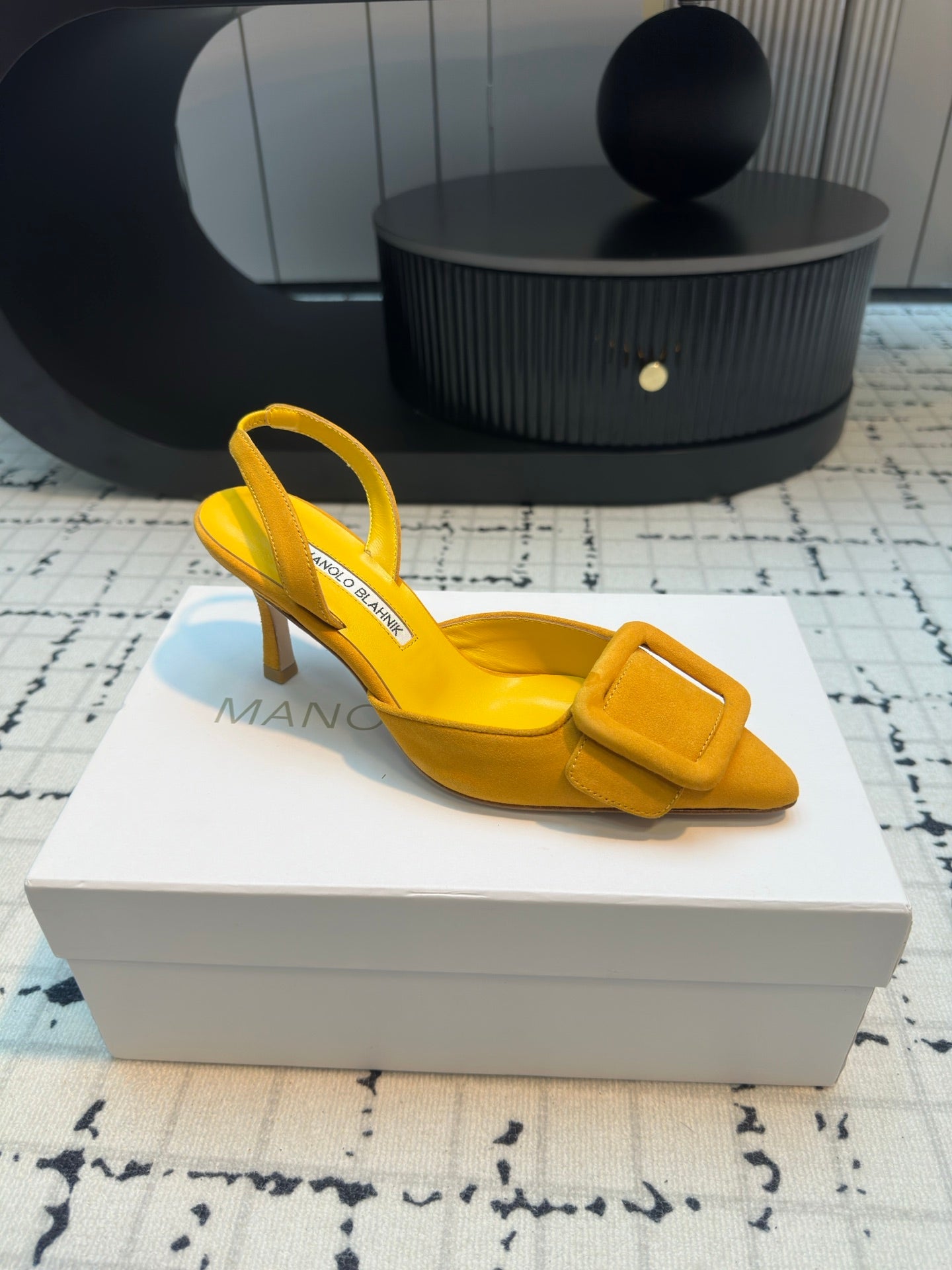 Manolo Blahnik-2024 高跟涼鞋 黃色