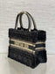迪D家-Book tote 毛絨黑藍色 小號