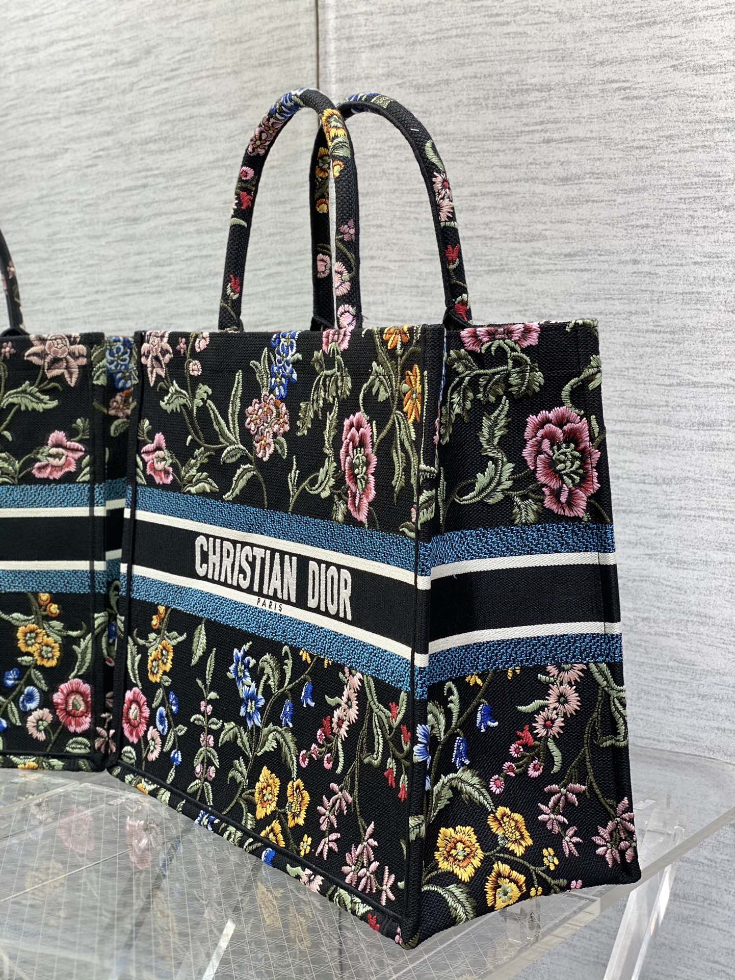 迪D家 Book Tote 刺繡字母黑色 大號41.5cm