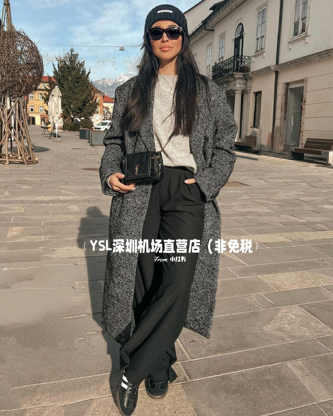 聖Y羅-Mini Nolita 羊皮 黑色 上身圖