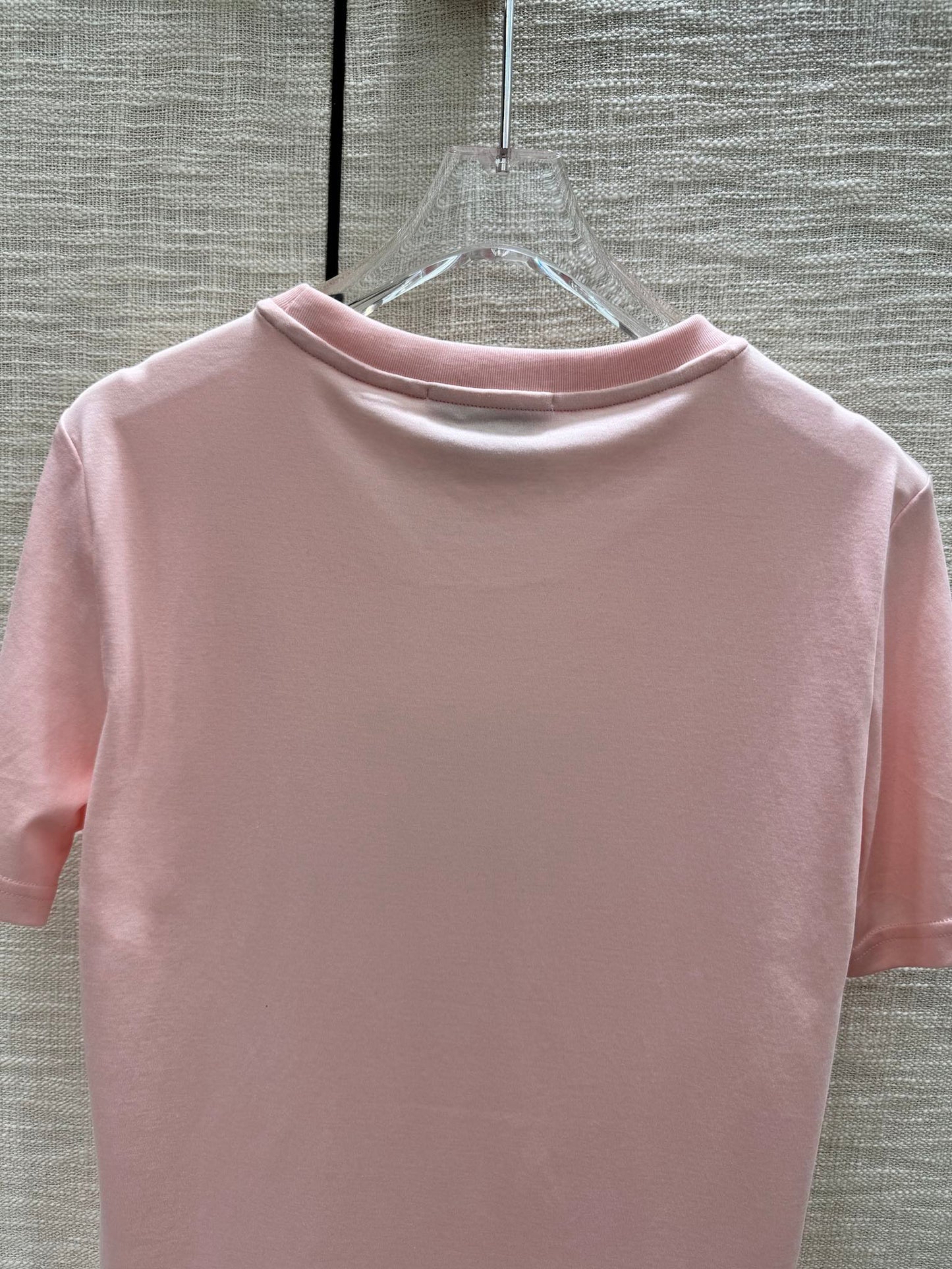 賽C家-2403 愛心字母刺繡TEE 粉色