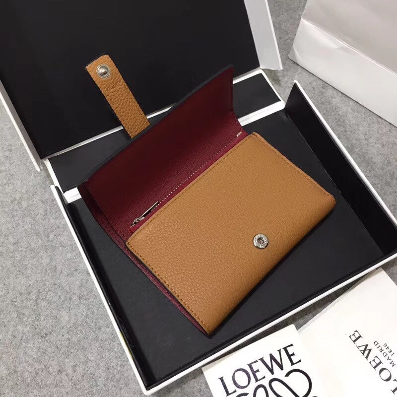 羅L威-Small vertical wallet系列 棕色