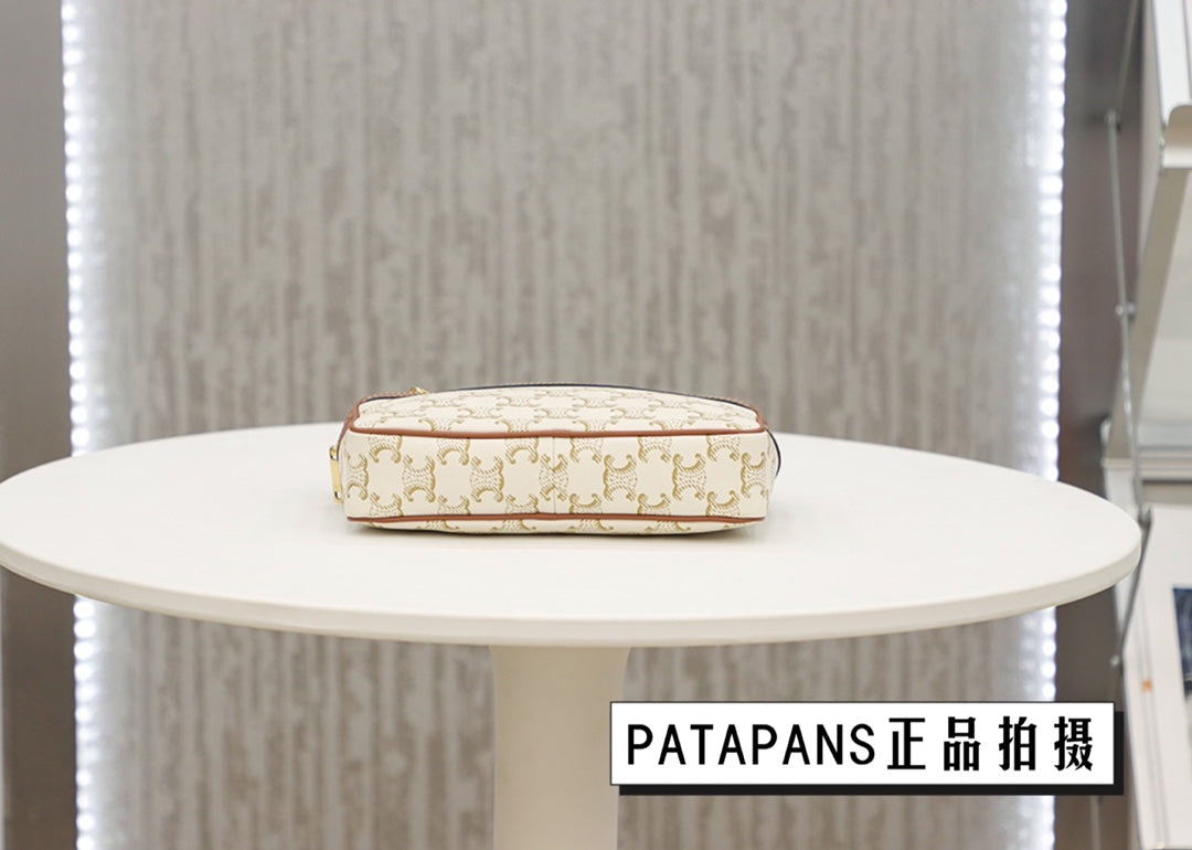 賽C家-Patapans Triomphe 經典白花單肩相機包
