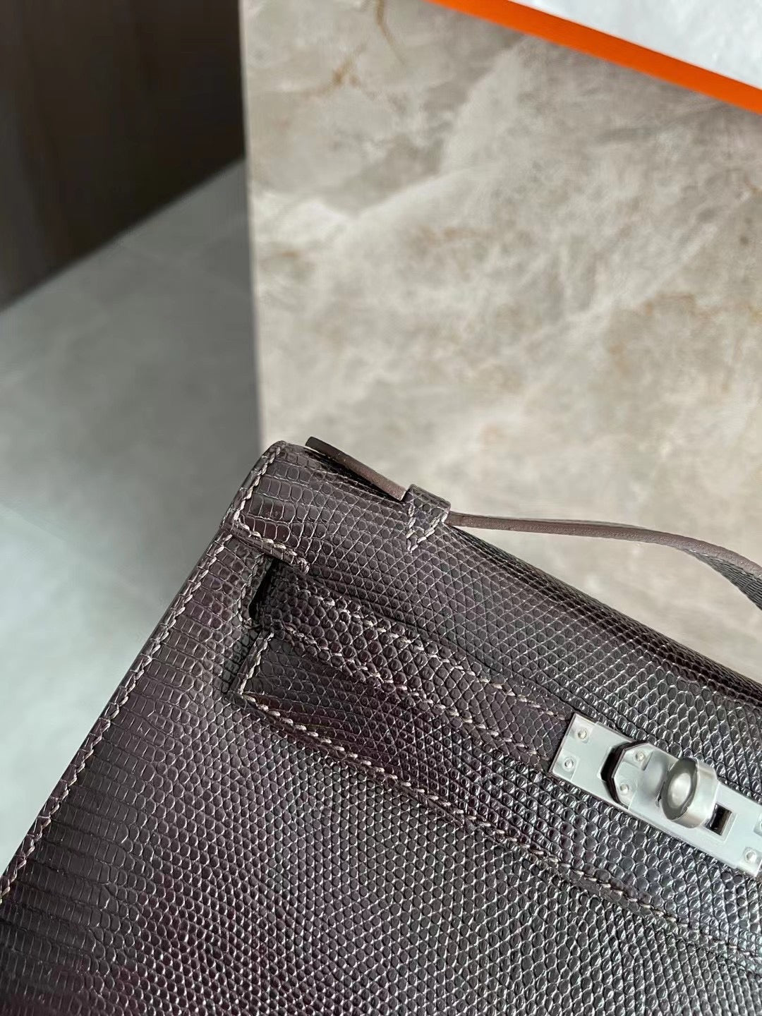 小愛款-Kelly Mini 1代 蜥蜴皮 巧克力 銀扣