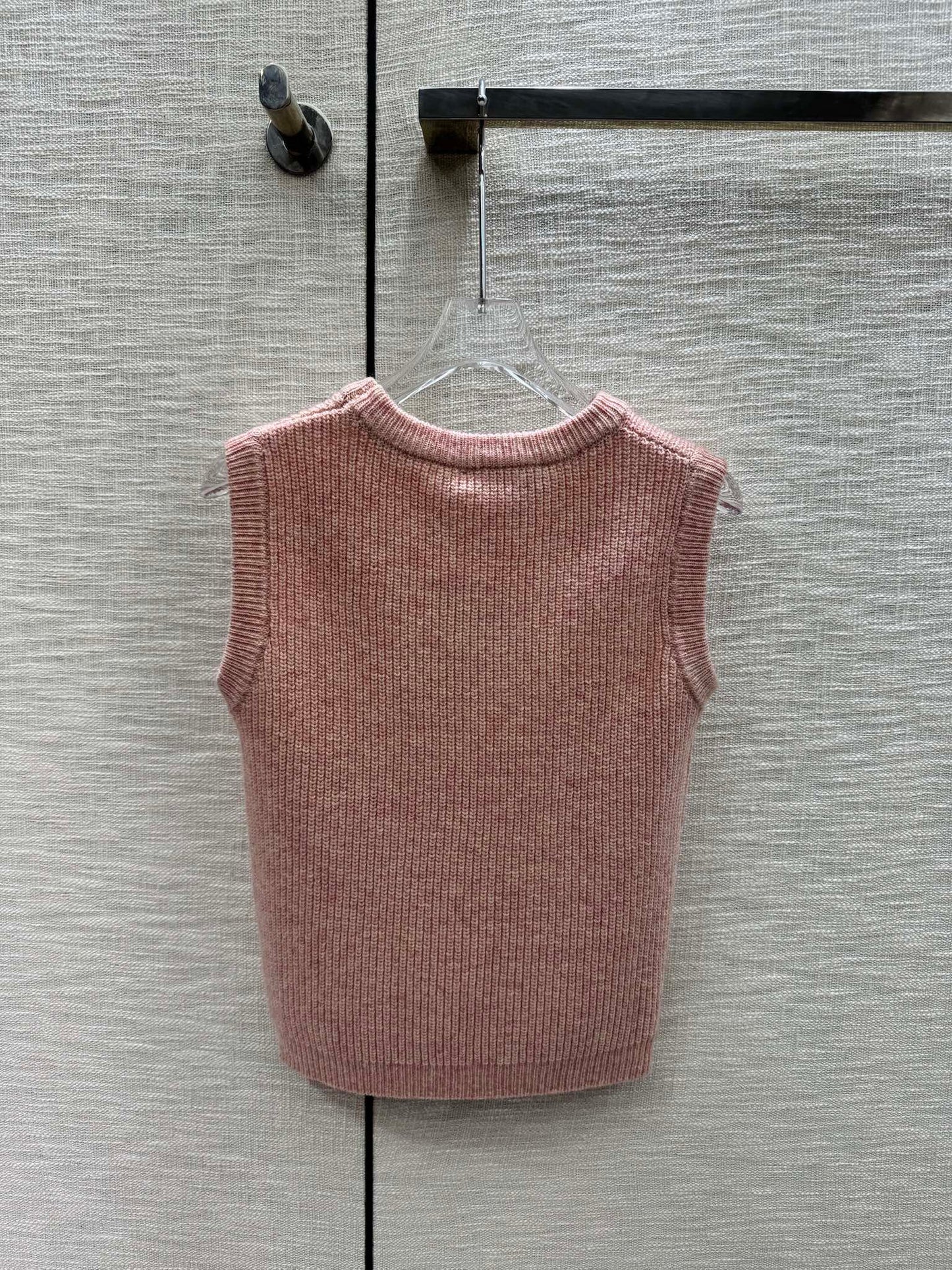 迪D家-2403 刺繡CD字母針織無袖背心