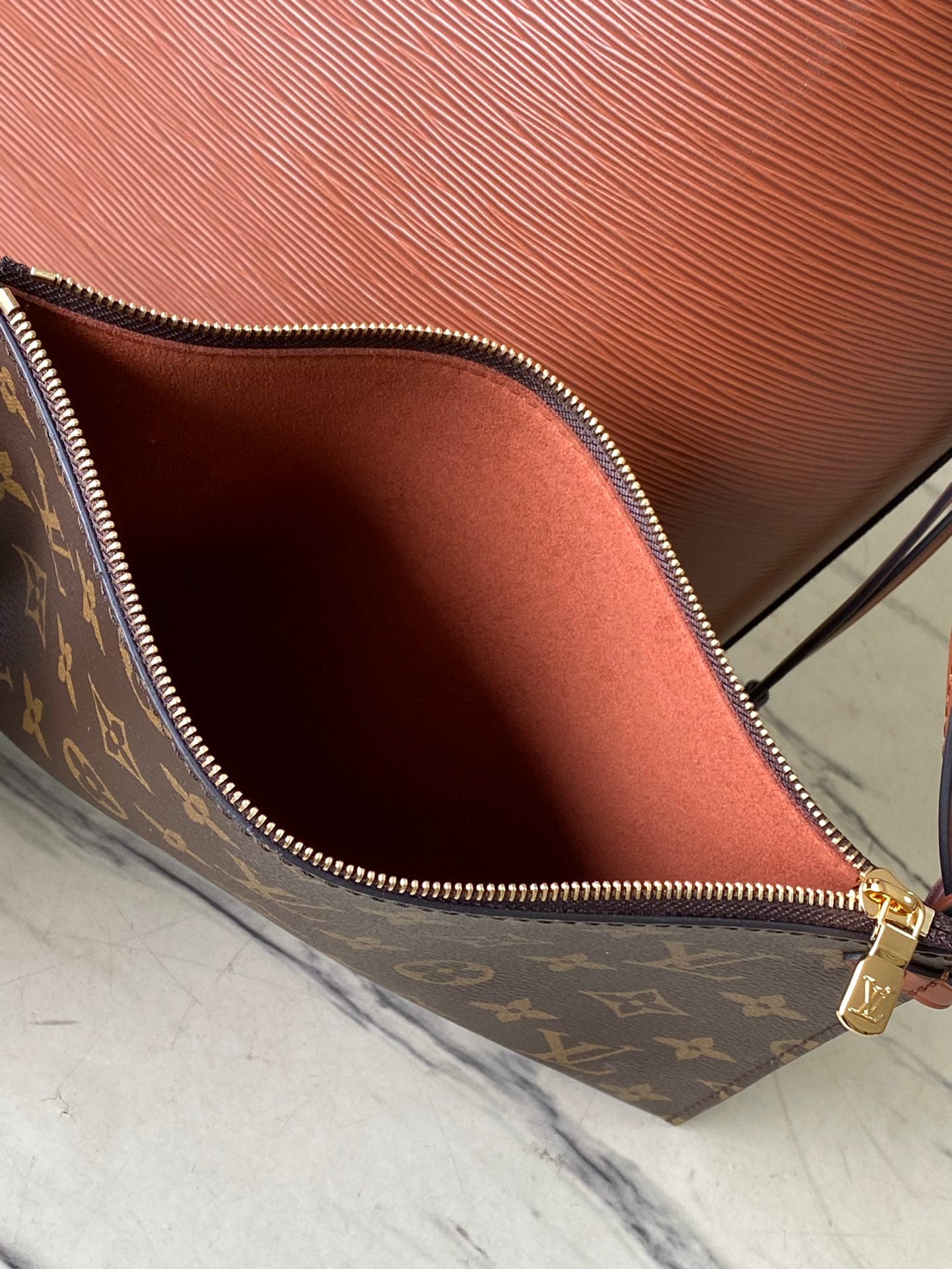 路L家-M12467 Neverfull MM手挽袋 棕色