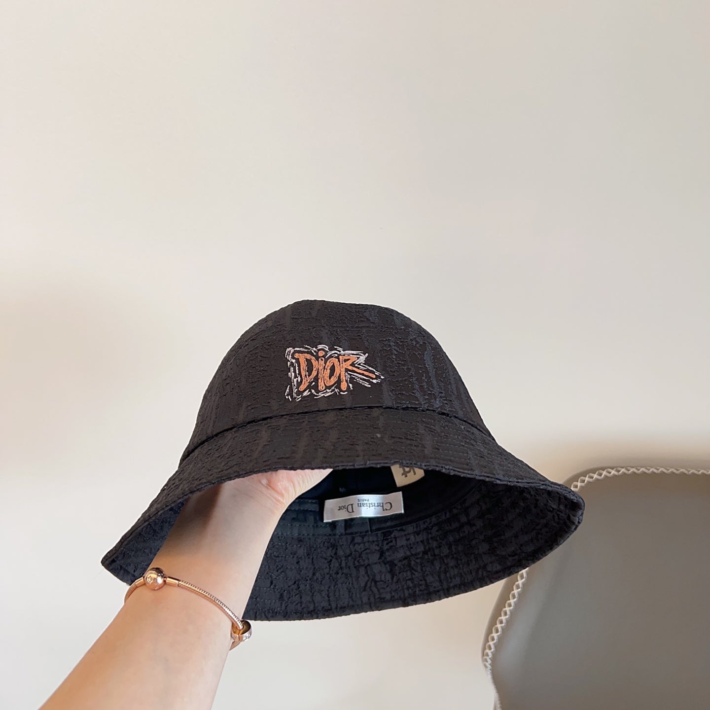 迪D家-LOGO刺繡漁夫帽 黑