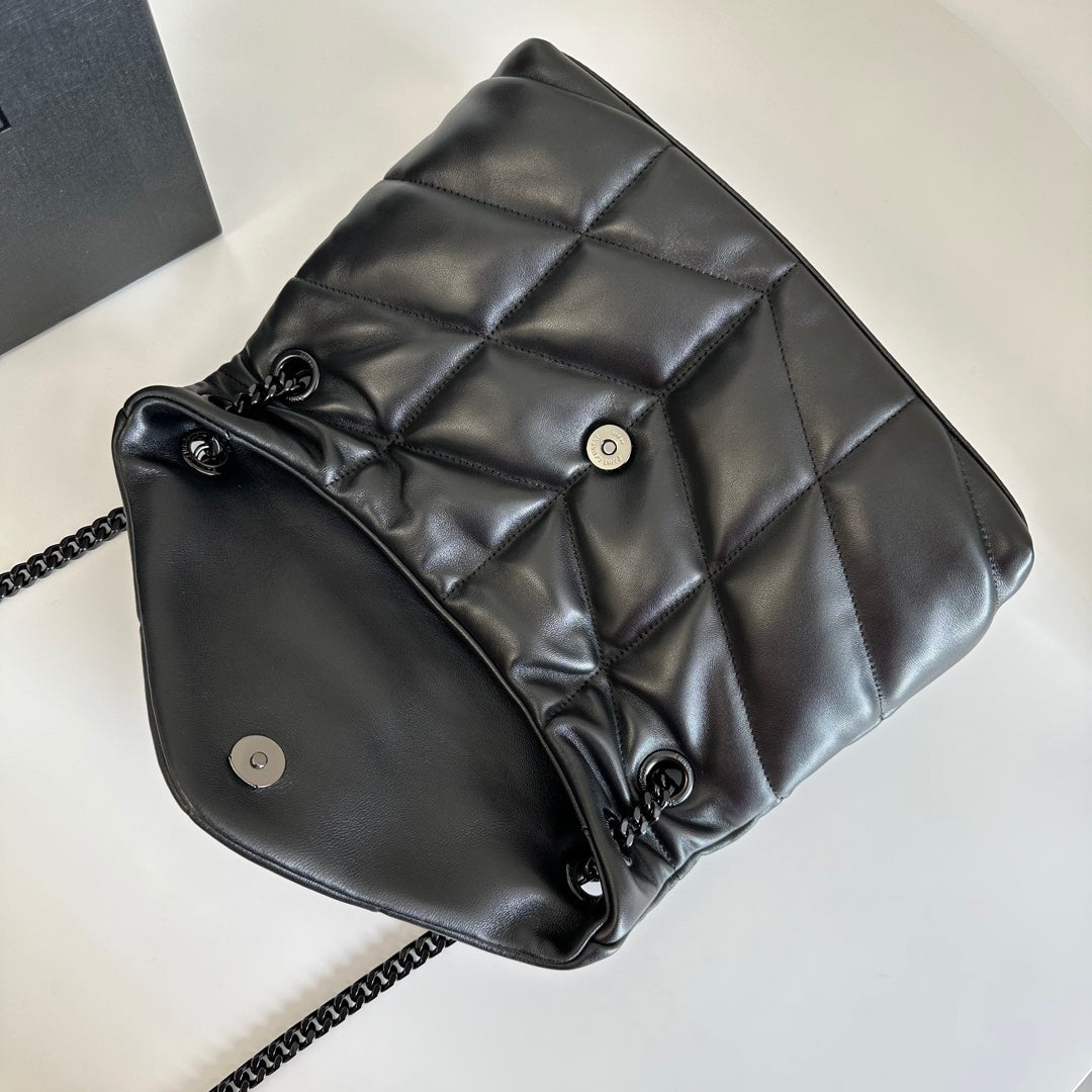 聖Y羅-Loulou Puffer 29cm 絎縫小羊皮雲朵包 黑色黑扣