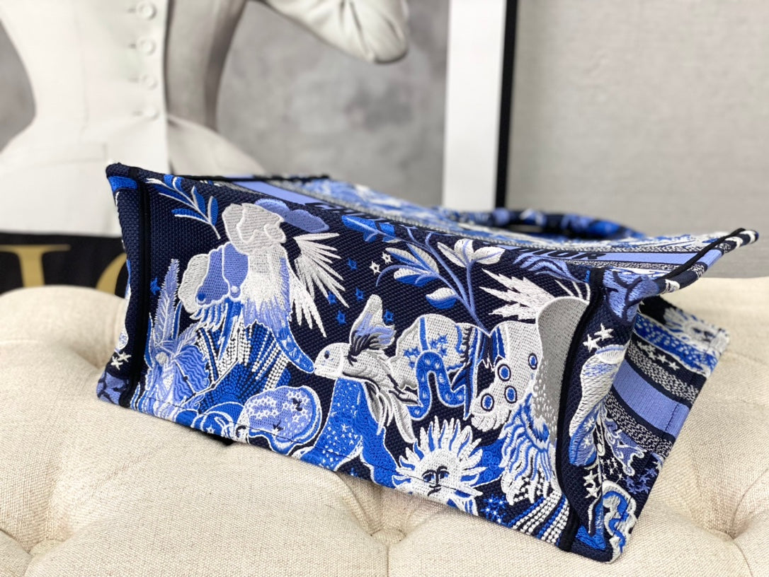 迪D家-BookTote 刺繡手袋 藍星座 37x30x16cm
