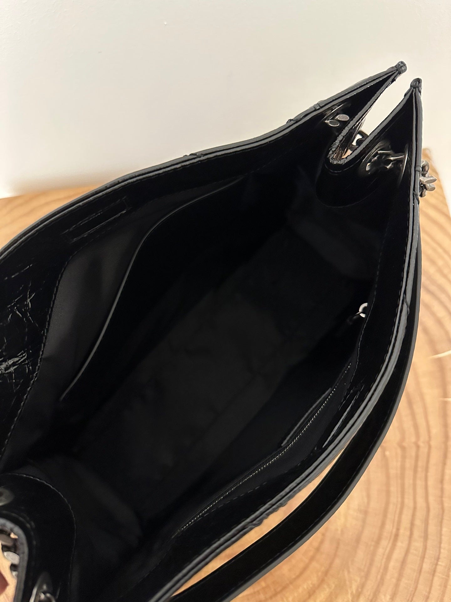 聖Y羅-Niki Shopping Bag 黑色古銀鏈