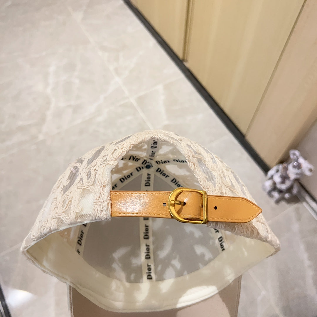 迪D家-2023春夏新款 皮帶卡扣棒球帽 米白色