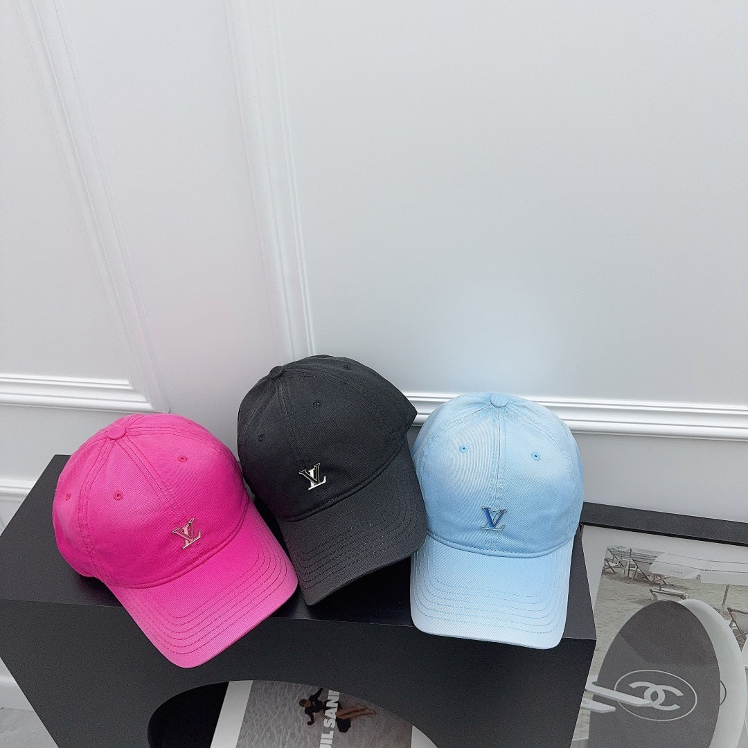 路L家-新款 素色Logo鴨舌帽